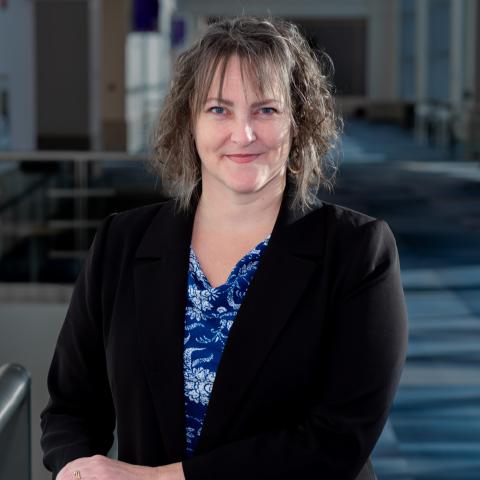 Shannon Moxey Headshot